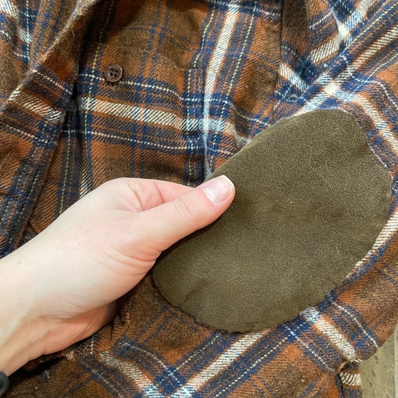 Pendleton Trail wool button down - Picture 2 of 7